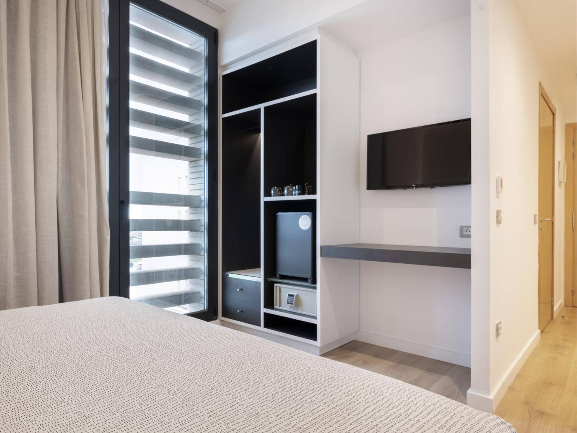 Hotel Barcelona Aeropuerto, affiliated by Meliá El Prat de Llobregat Esterno foto