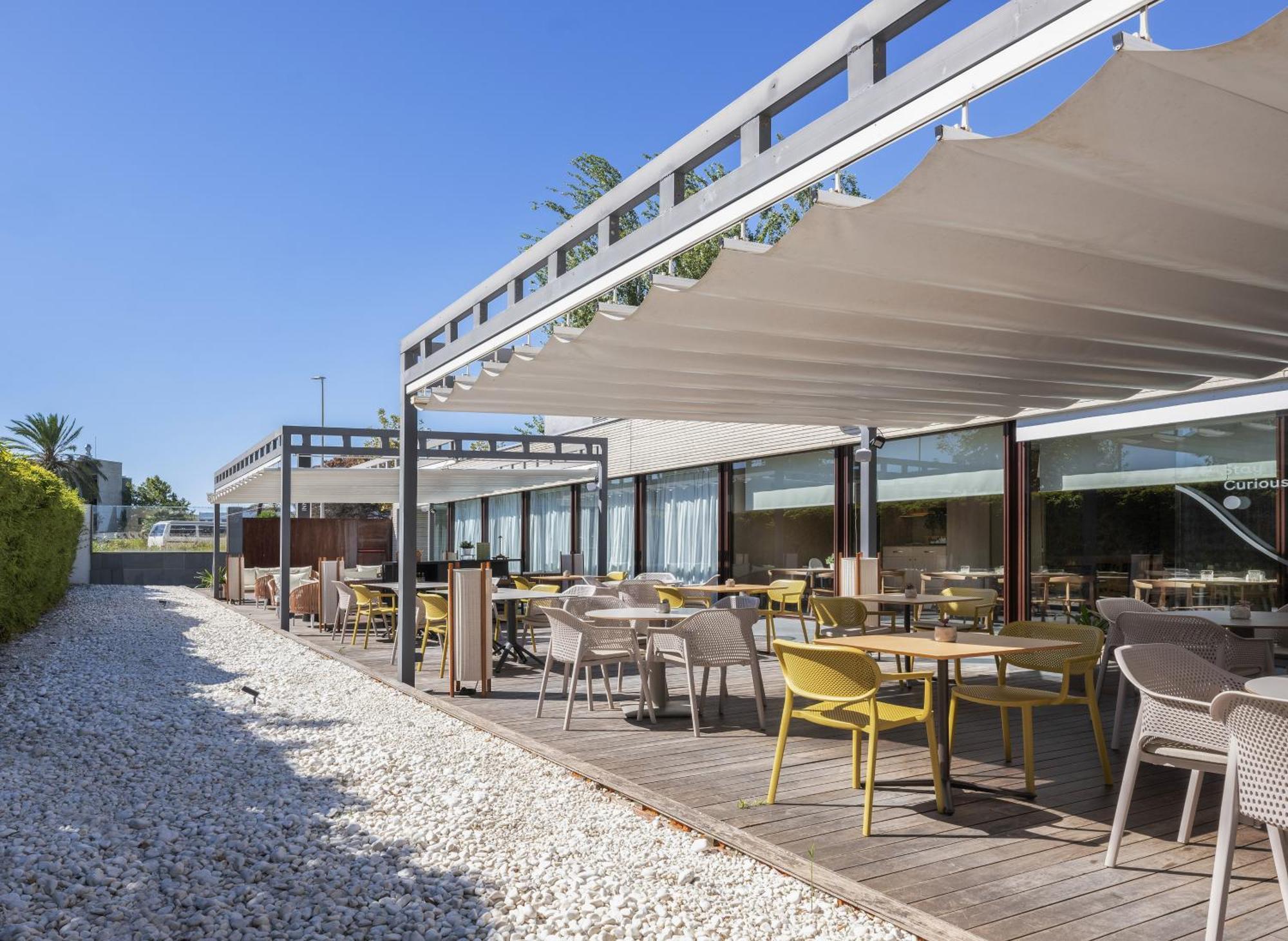 Hotel Barcelona Aeropuerto, affiliated by Meliá El Prat de Llobregat Esterno foto