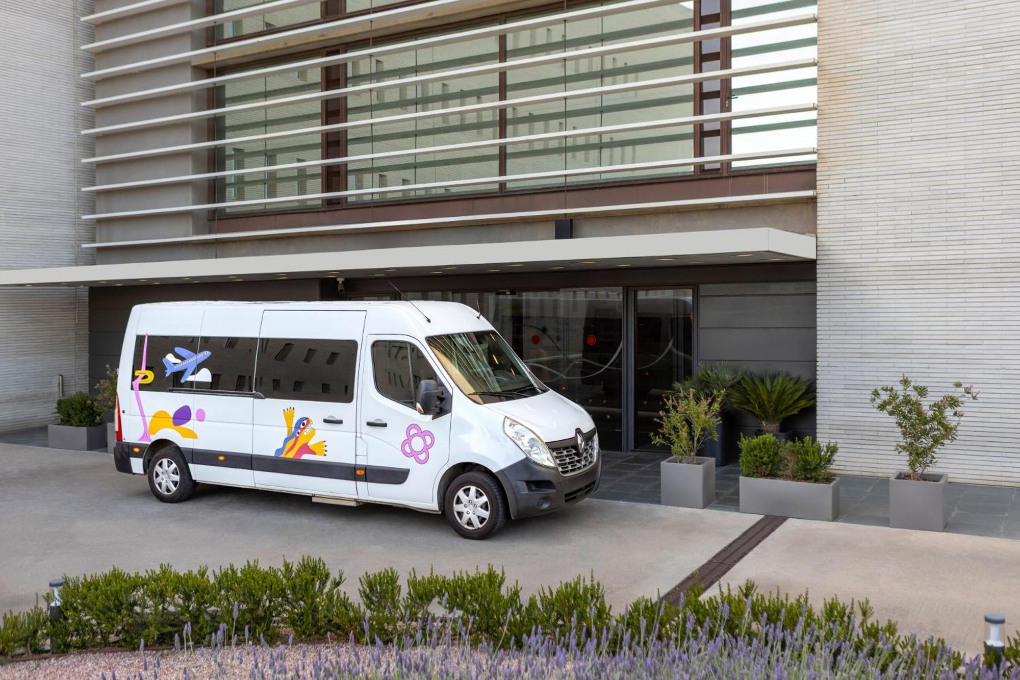 Hotel Barcelona Aeropuerto, affiliated by Meliá El Prat de Llobregat Esterno foto